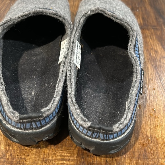EUC north face clogs - Picture 2 of 8